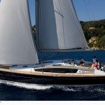 Jeanneau 44DS sailing